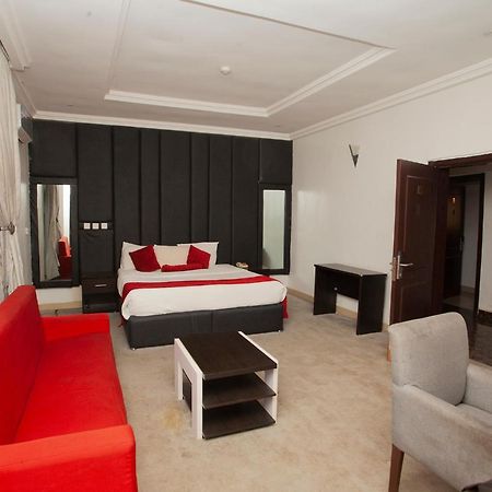 Grand Palazzo Hotel Gwarimpa Abudża Zewnętrze zdjęcie