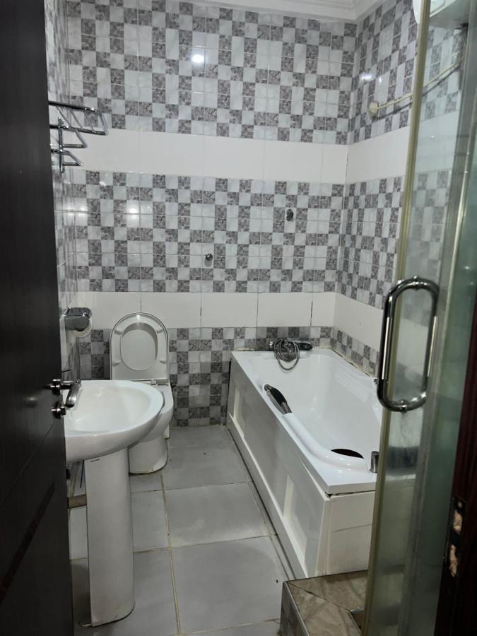 Grand Palazzo Hotel Gwarimpa Abudża Zewnętrze zdjęcie