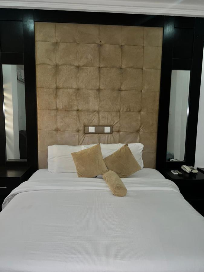 Grand Palazzo Hotel Gwarimpa Abudża Zewnętrze zdjęcie